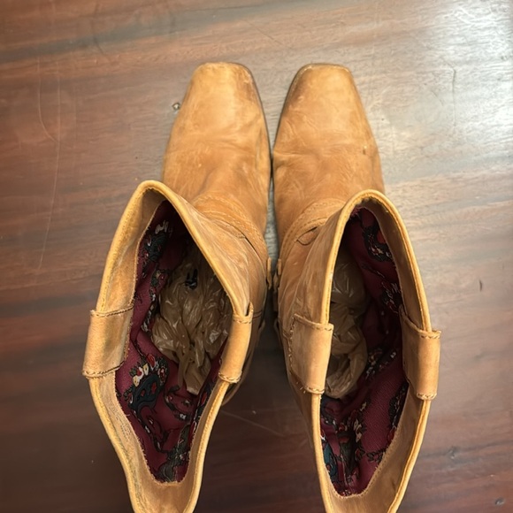 Zodiac Omni brown leather heeled boots size 9.5 - Picture 2 of 5